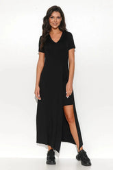 Numinou short sleeve and a heart neckline dress  Adomoo
